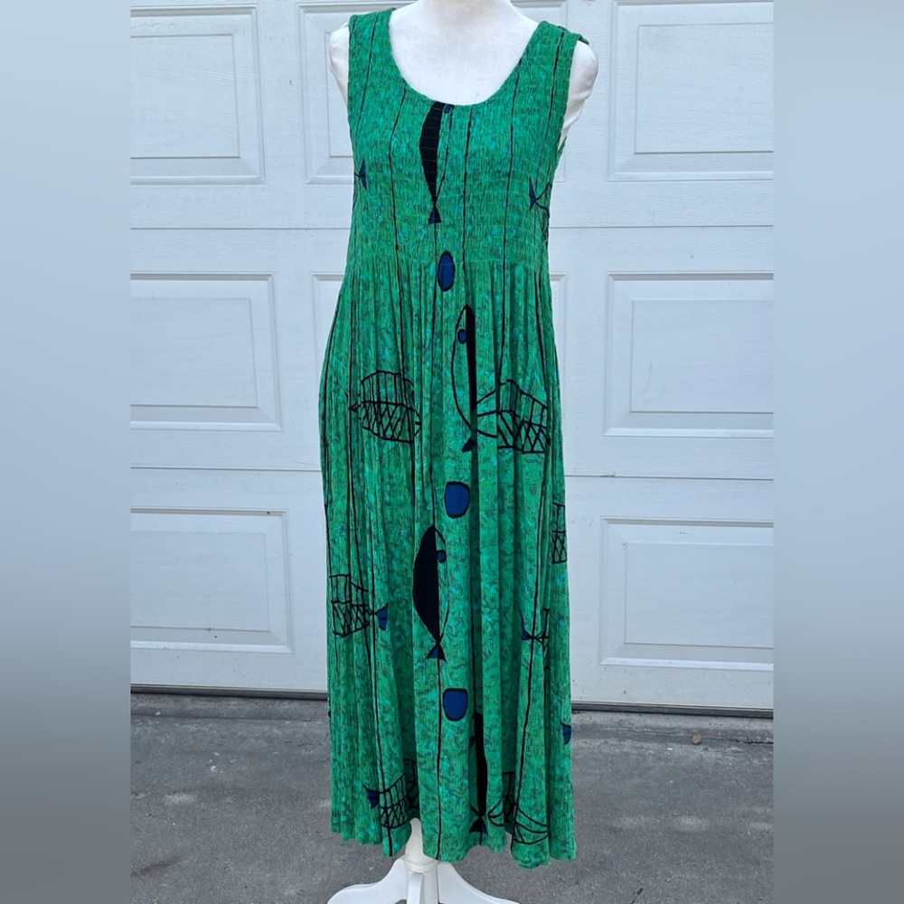 Vasna Womens Sleeveless Smocked Guazy Midi Dress green Artsy rayon S